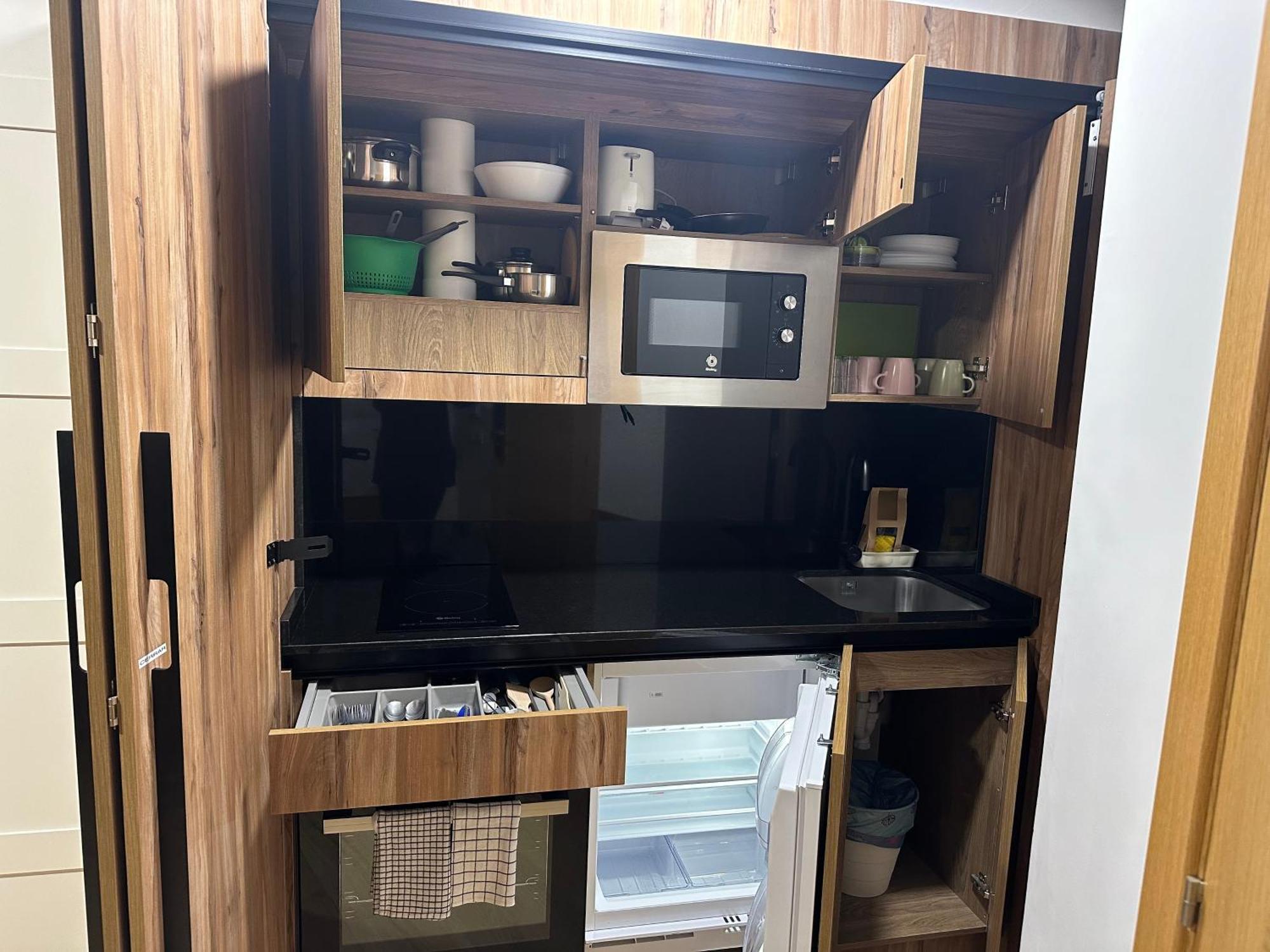 Apartamentos Turisticos Santa Apolonia 62 Aviles Luaran gambar