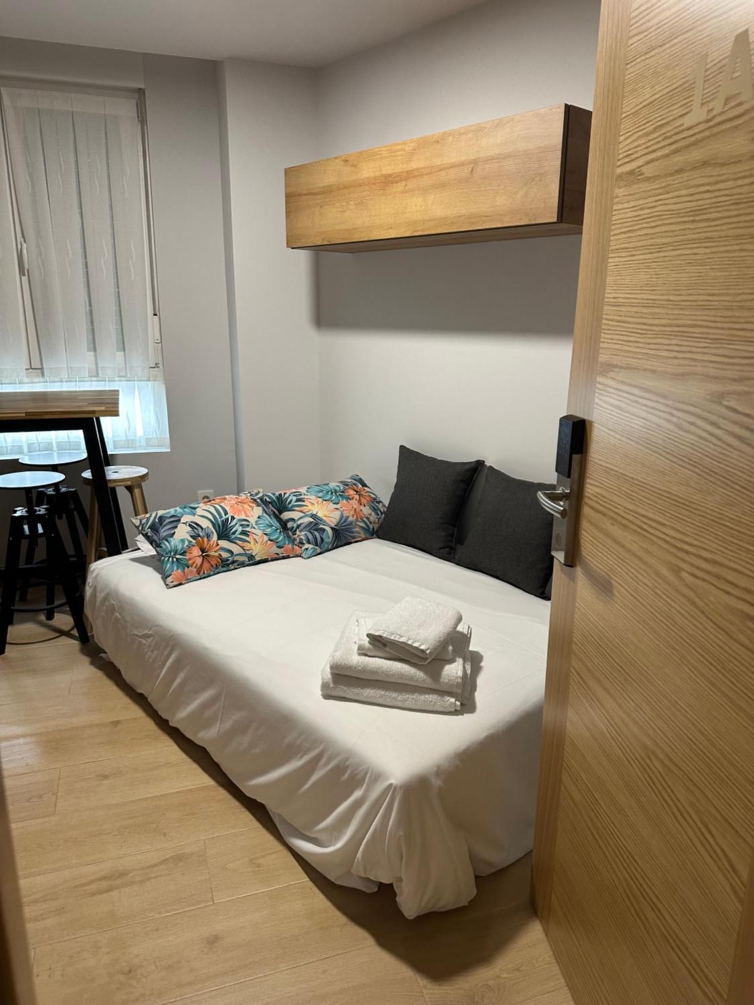 Apartamentos Turisticos Santa Apolonia 62 Aviles Luaran gambar