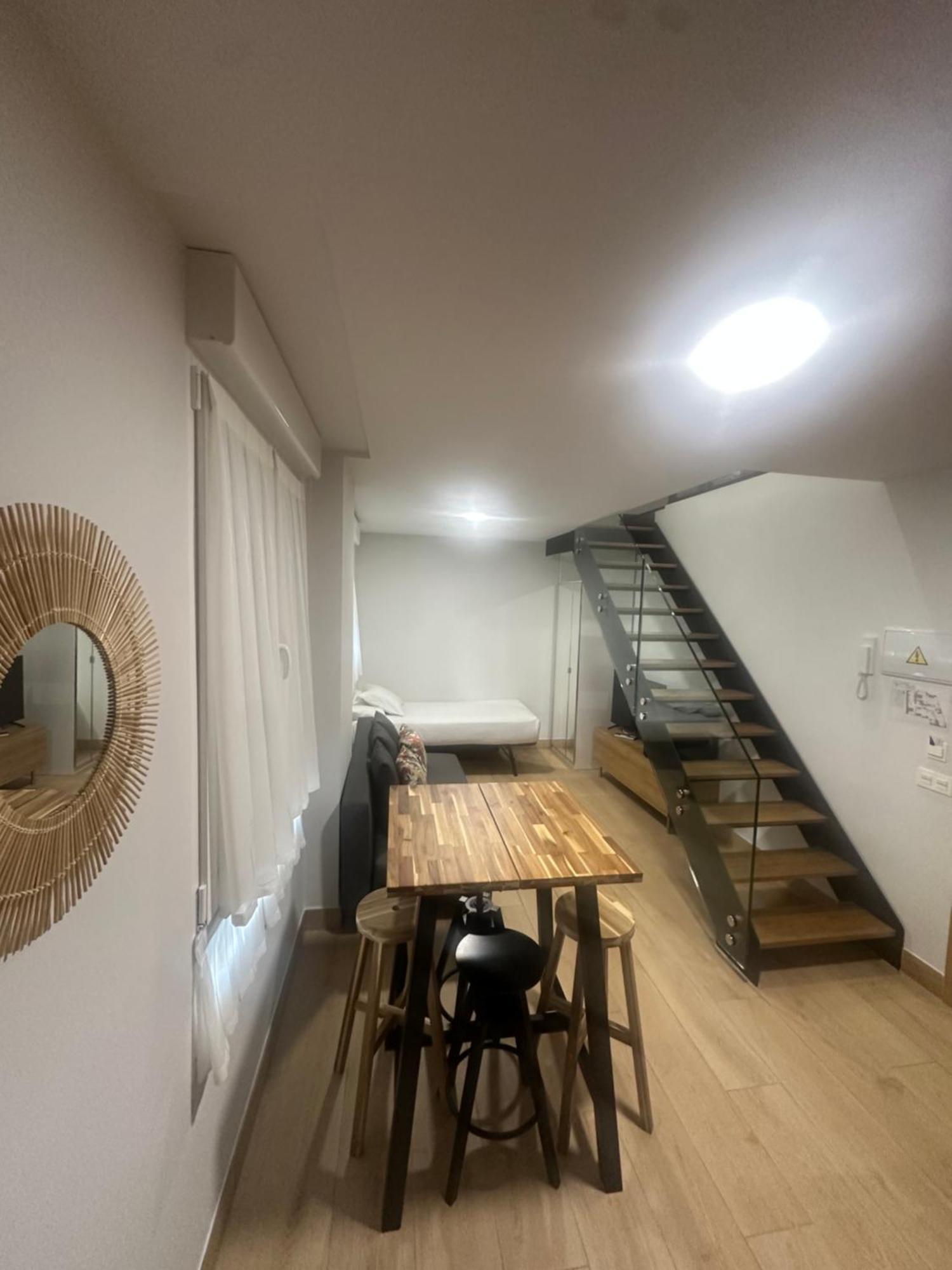 Apartamentos Turisticos Santa Apolonia 62 Aviles Luaran gambar